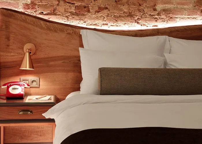 Hotel Impera - Special Category *