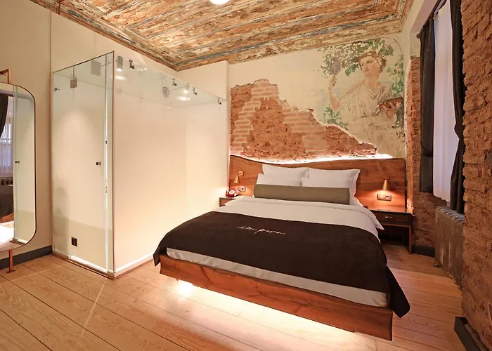 Hotel Impera - Special Category *