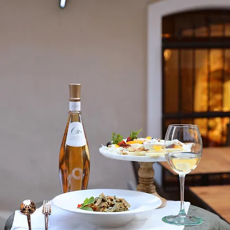 Impera - Special Category Hotel