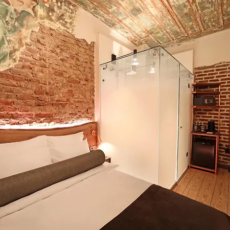 Impera - Special Category Отель