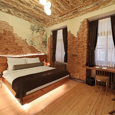 Hotel Impera - Special Category *
