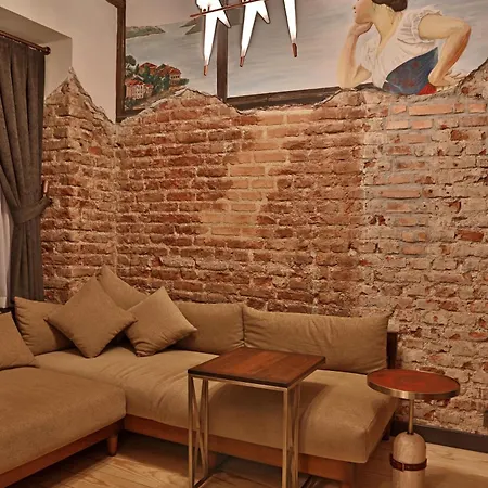 Impera - Special Category Hotel